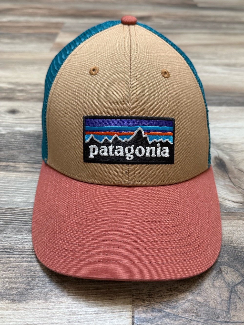 Patagonia P-6 Logo Trucker Hat Tan Teal Rust Mesh Snapback Rare Color